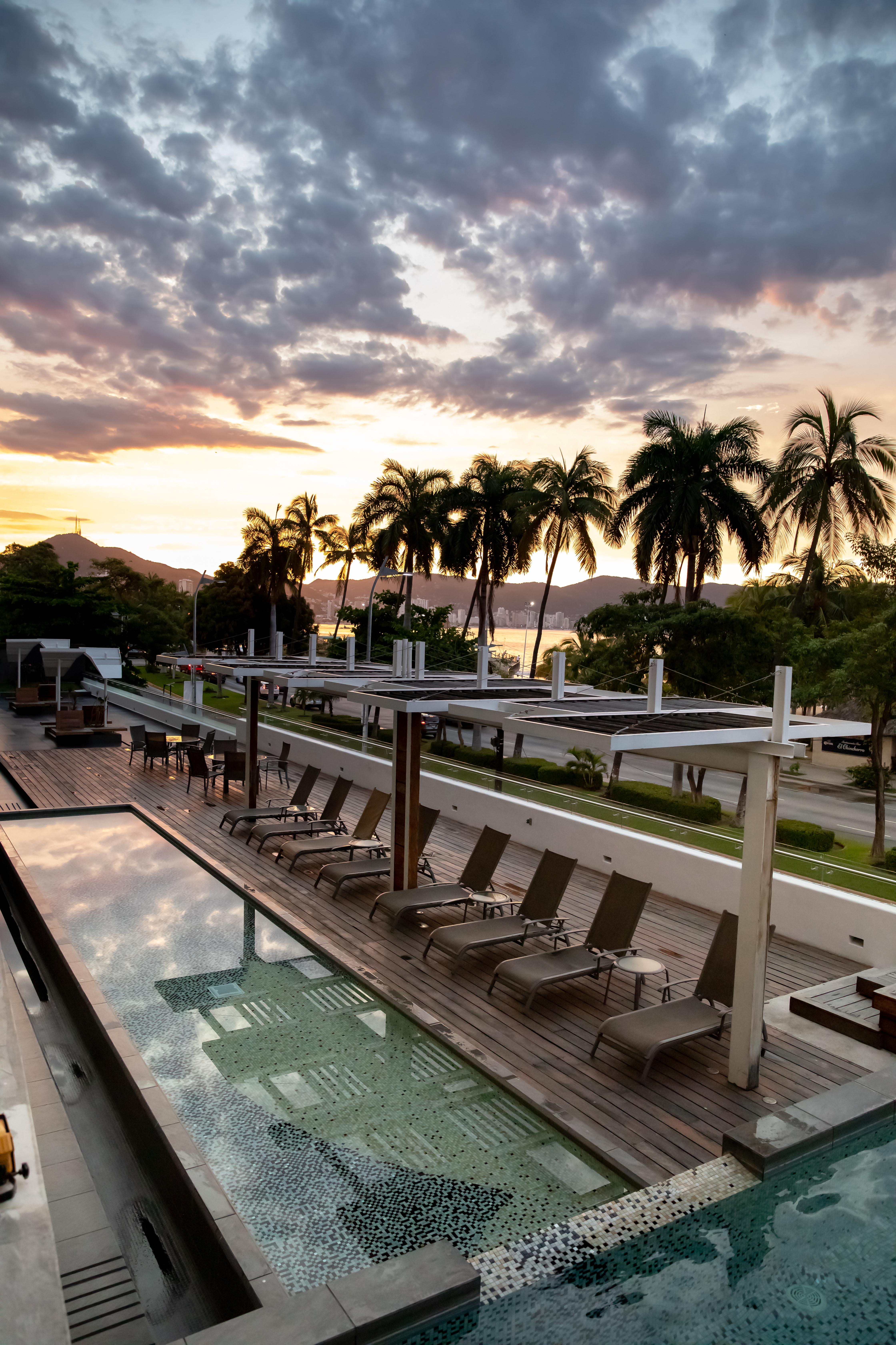 Ramada By Wyndham Acapulco Hotel & Suites Εξωτερικό φωτογραφία