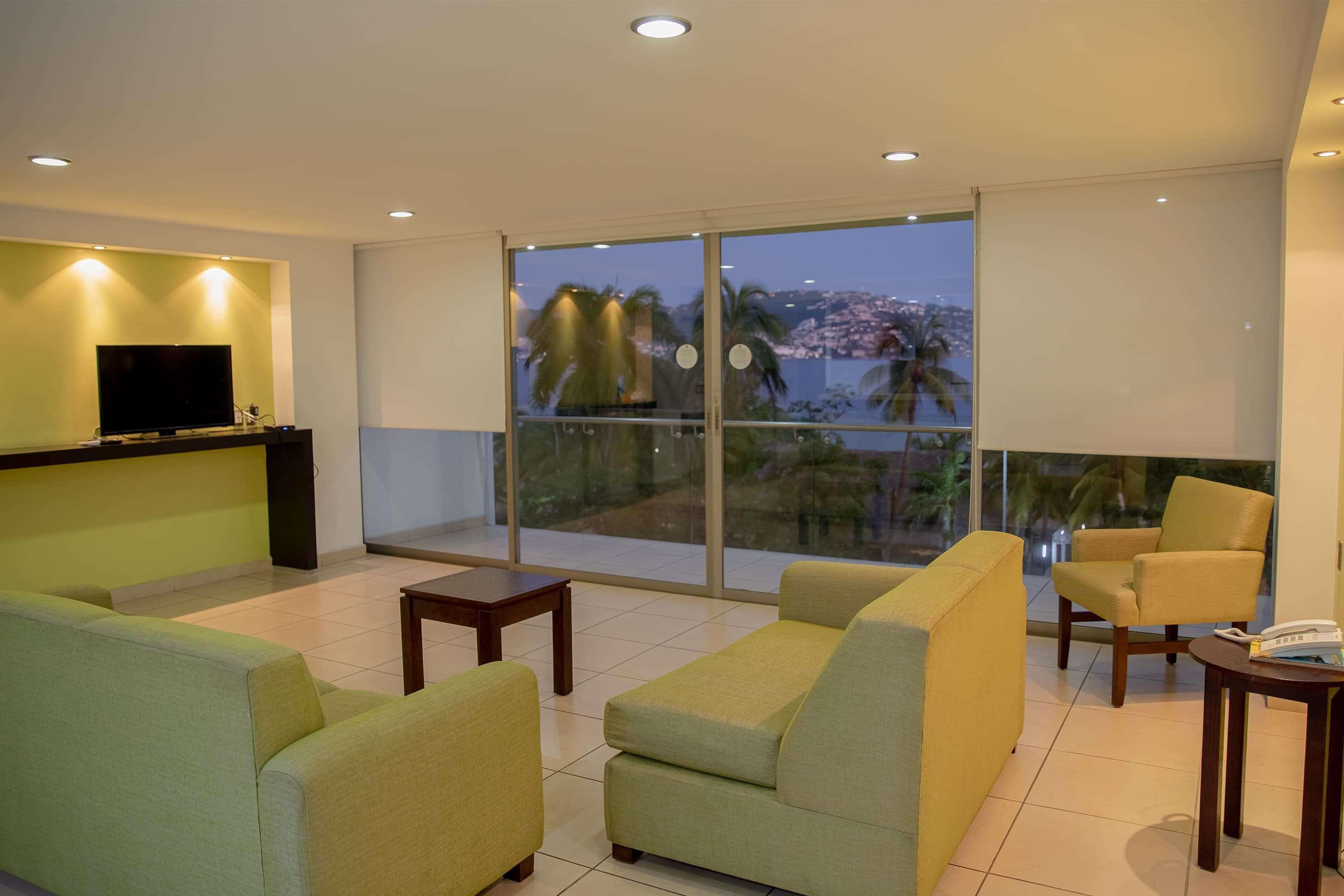 Ramada By Wyndham Acapulco Hotel & Suites Εξωτερικό φωτογραφία