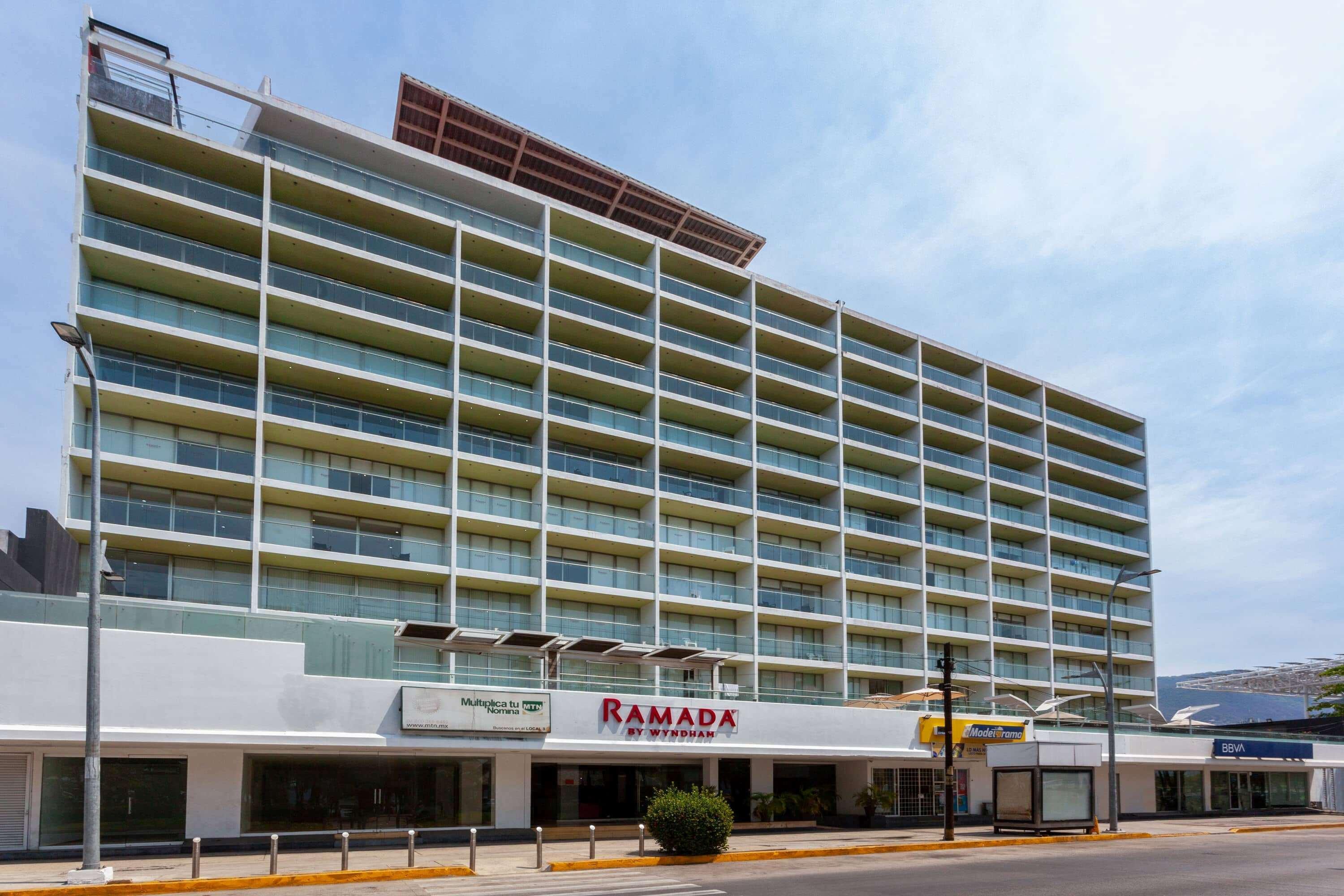 Ramada By Wyndham Acapulco Hotel & Suites Εξωτερικό φωτογραφία