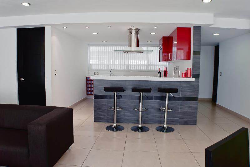Ramada By Wyndham Acapulco Hotel & Suites Εξωτερικό φωτογραφία
